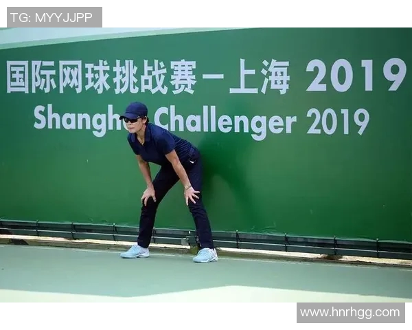 网球盛事揭秘:深入分析上海网球队的战术布局与训练策略